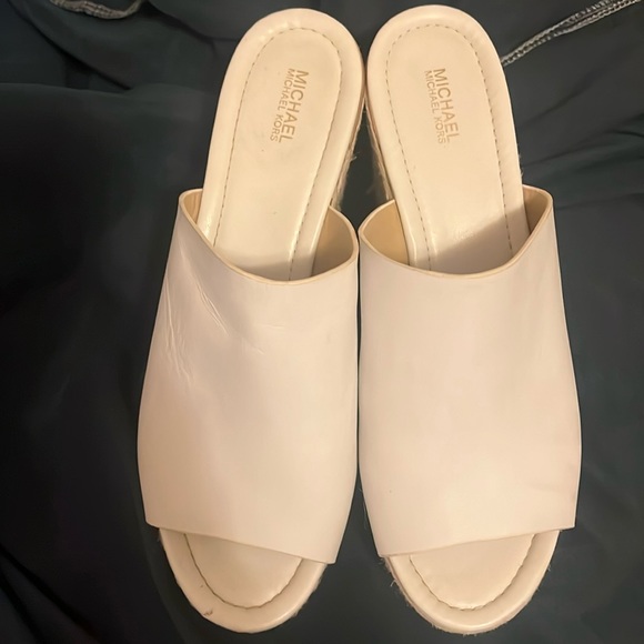 Michael Kors white wedge sandals size 10 - Picture 1 of 4